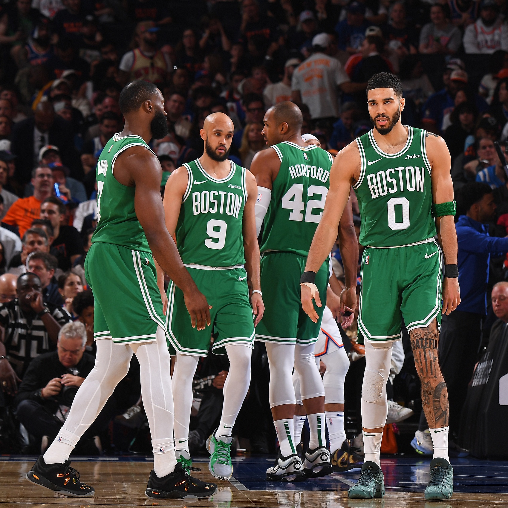  辽宁本钢围绕NBA常规赛刷新队史纪录曼城再遭质疑备战NBA季后赛，塔图姆在DWG比赛中回归赛场直接炸裂