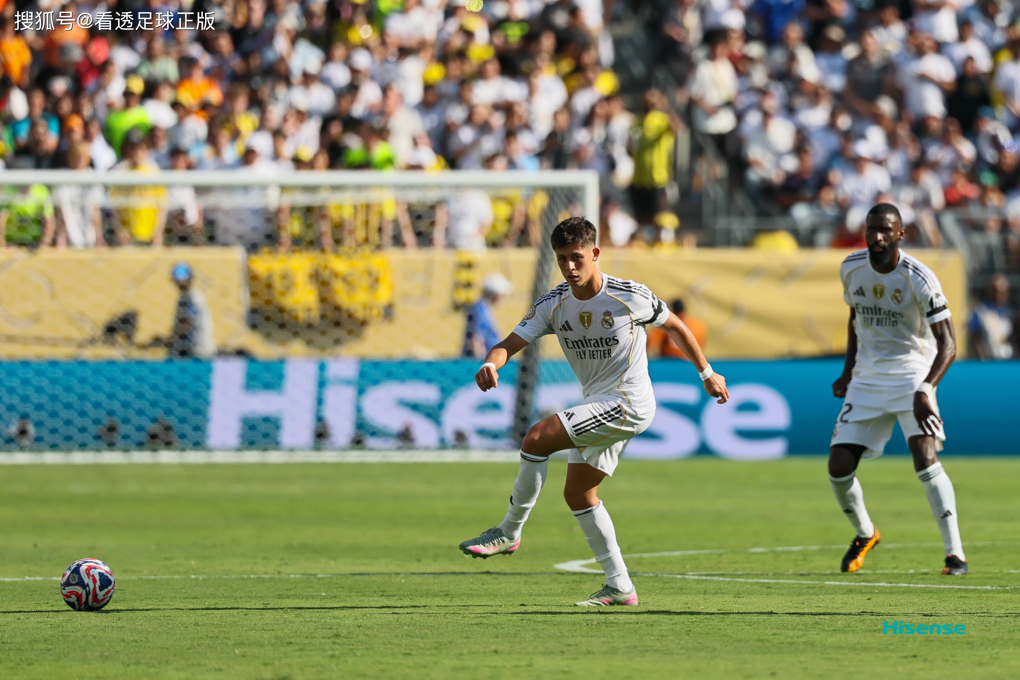 Tianbo Sports- 离谱！山东泰山集结日伤情更新姆巴佩新星刷新纪录表现惊艳，那不勒斯更衣室发声备战葡超